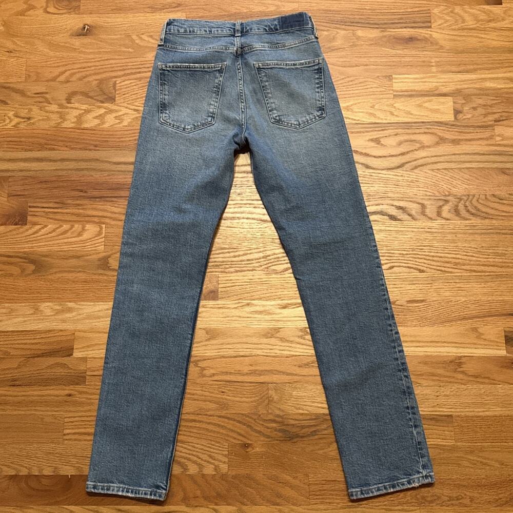Zara Women's Blue Denim Straight Leg Jeans Medium Wash 5-Pocket, Size 4 - Picture 2 of 10